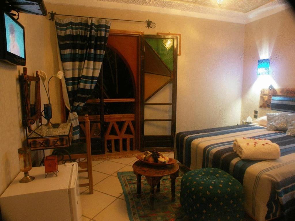 Fibule Du Draa Kasbah D'Hotes Zagora Exterior photo